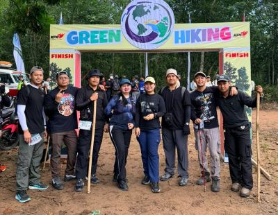 Ratusan Peserta Ramaikan Green Hiking KPC