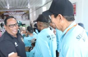 Tinjau Lokasi, Yuriansyah Apresiasi Antusiasme Peserta Sekolah Lansia