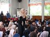 Pelajar Smansatset Diberi Bekal Kesehatan Mental dan Pertemanan Sehat