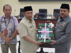 Rancangan Perubahan KUA-PPAS 2026 HST ke DPRD, Bupati Rizal Sebut Target Pendapatan Daerah Turun Rp1,74 T