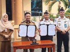 Imigrasi Hadir di MPP HST, Bupati Rizal : Masyarakat Tak Perlu Lagi Urus Paspor Jauh-jauh ke Luar Daerah
