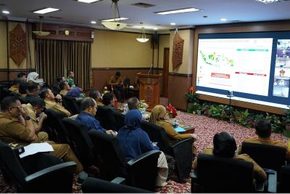 Wabup Mahynadi Ikuti Rakor Pengendalian Inflasi, Harga Daging Ayam di Pasar Pengaruhi Inflasi