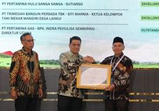 Grup PHI Raih Penghargaan CSR & PDB Award 2026, Direktur BUMDes Trans Makmur Jaya Peroleh Excellent